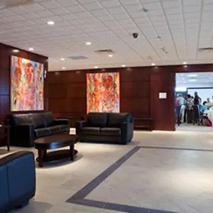 *** Hotel Embassy West Canada